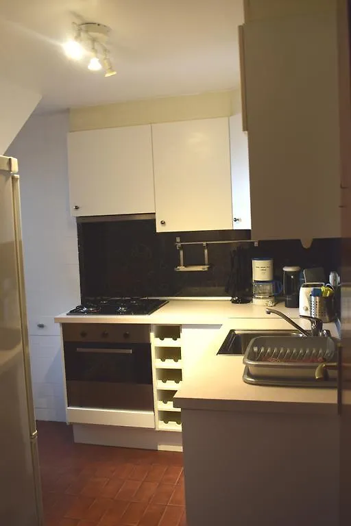 Duplex Berlin 87 Apartman Barcelona 0*,  Spanyolország